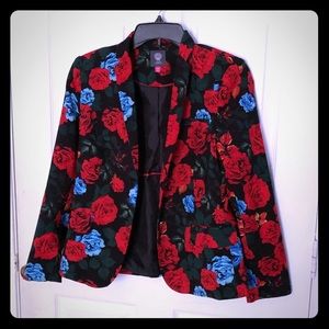 Gorgeous Vince Camuto blazer